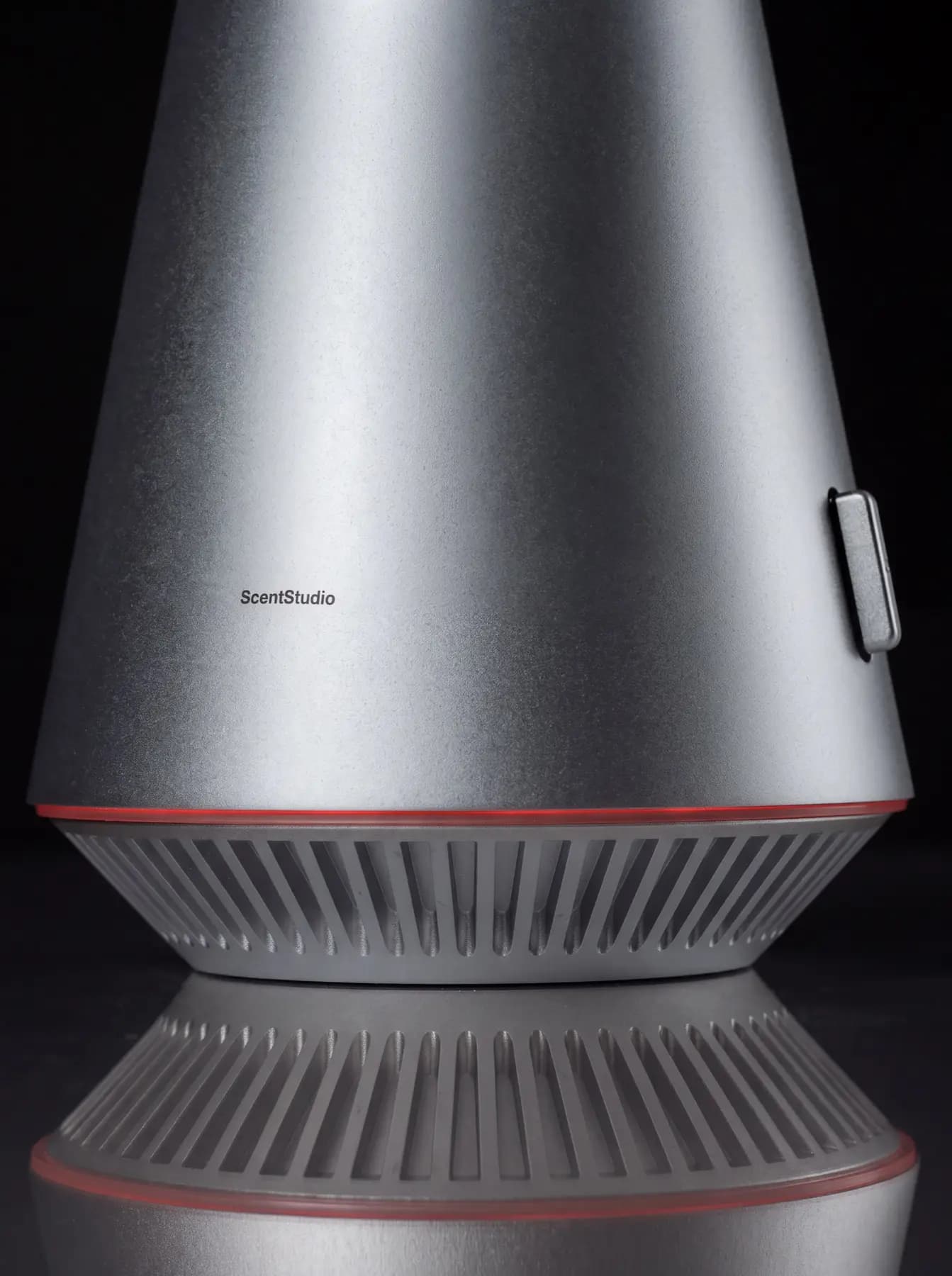ScentStudio diffuser with the red high-release setting ring